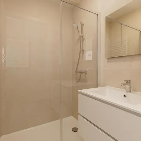 Savoye Plaza - Casselbergh Residences *